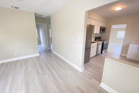 Propiedad comercial en venta en Fort Lauderdale, Florida, 161.84 m2 № 2078213 - foto 4