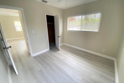 Propiedad comercial en venta en Fort Lauderdale, Florida, 161.84 m2 № 2078213 - foto 6