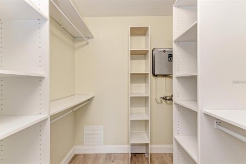 Condominio en venta en Sarasota, Florida, 1 dormitorio, 71.16 m2 № 2211914 - foto 16