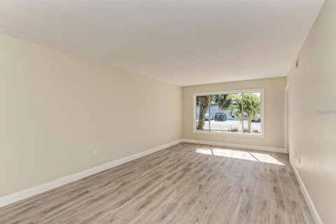 Condominio en venta en Sarasota, Florida, 1 dormitorio, 71.16 m2 № 2211914 - foto 7