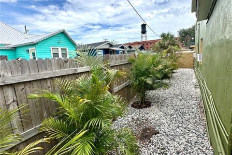 Casa en alquiler en Tampa, Florida, 3 dormitorios, 91.79 m2 № 2229375 - foto 21