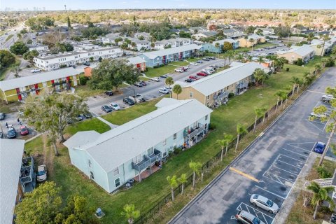 Condo in Orlando, Florida, 3 bedrooms  № 1521209 - photo 27