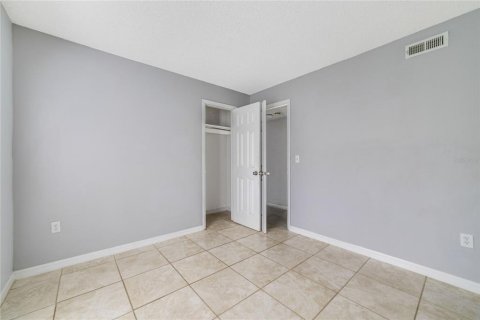 Condo in Orlando, Florida, 3 bedrooms  № 1521209 - photo 13