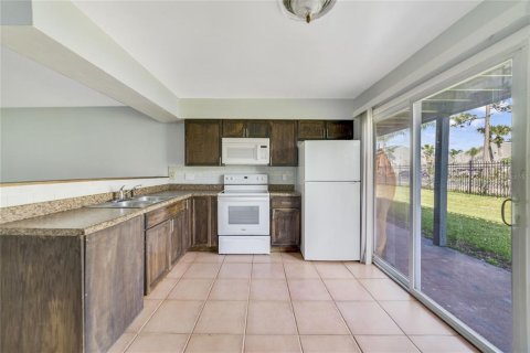 Condo in Orlando, Florida, 3 bedrooms  № 1521209 - photo 6
