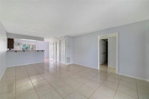 Condo in Orlando, Florida, 3 bedrooms  № 1521209 - photo 22