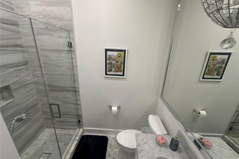 Condo in Pembroke Pines, Florida, 3 bedrooms  № 2041138 - photo 19