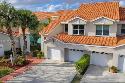 Condo in Pembroke Pines, Florida, 3 bedrooms  № 2041138 - photo 27
