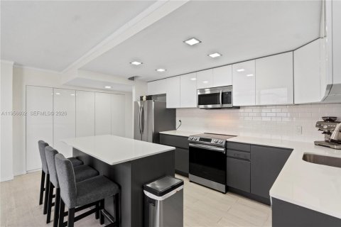 Condo in Aventura, Florida, 3 bedrooms № 2010771