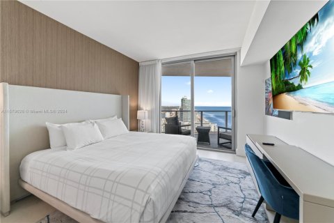 Снять в аренду кондоминиум в Холливуд, Флорида 2 спальни, 104.61м2, № 1958873 - фото 12