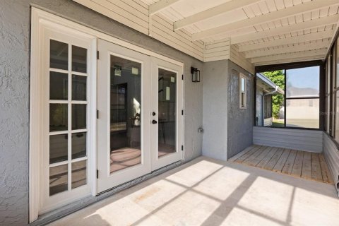 Villa ou maison à louer à Deltona, Floride: 4 chambres, 191.56 m2 № 2424357 - photo 27