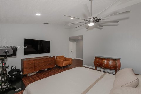House in Coconut Creek, Florida 4 bedrooms, 204.01 sq.m. № 2066328 - photo 28