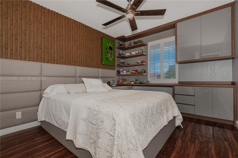 House in Coconut Creek, Florida 4 bedrooms, 204.01 sq.m. № 2066328 - photo 20