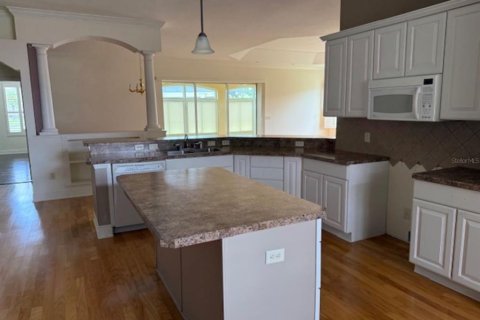 Casa en venta en The Villages, Florida, 2 dormitorios, 226.59 m2 № 1901380 - foto 9