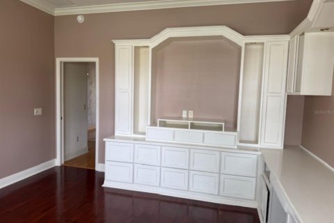 House in The Villages, Florida 2 bedrooms, 226.59 sq.m. № 1901380 - photo 21