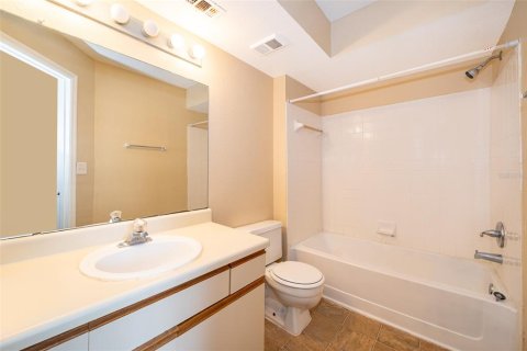Condo in Orlando, Florida, 2 bedrooms  № 1511235 - photo 15