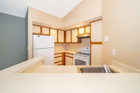Condo in Orlando, Florida, 2 bedrooms  № 1511235 - photo 12