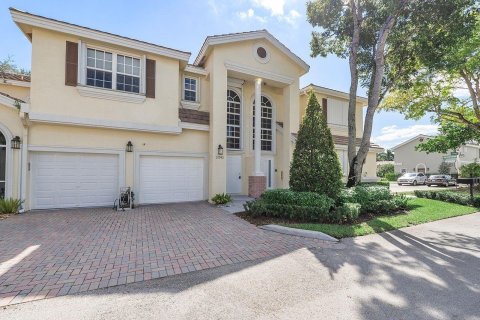 Condo à Coral Springs, Floride, 3 chambres № 2253643