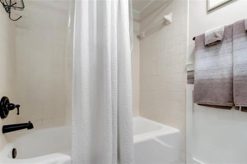Apartamento en alquiler en New Port Richey, Florida, 2 dormitorios, 88.44 m2 № 1919099 - foto 27