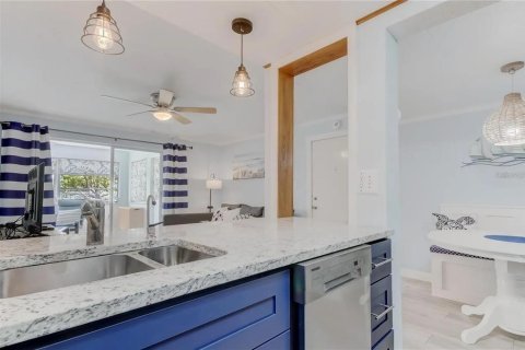 Apartamento en alquiler en New Port Richey, Florida, 2 dormitorios, 88.44 m2 № 1919099 - foto 13