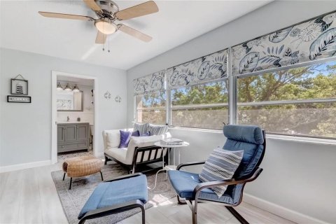 Apartamento en alquiler en New Port Richey, Florida, 2 dormitorios, 88.44 m2 № 1919099 - foto 10