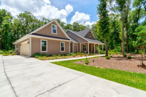 House in DeLand, Florida 4 bedrooms, 243.87 sq.m. № 2096734