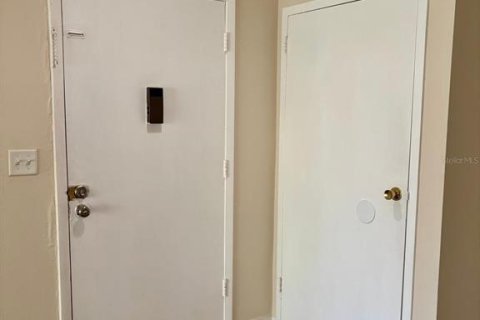 Condominio en alquiler en Orlando, Florida, 1 dormitorio, 60.85 m2 № 1913650 - foto 18