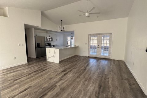 Casa en venta en Sarasota, Florida, 3 dormitorios, 138.89 m2 № 2152107 - foto 5