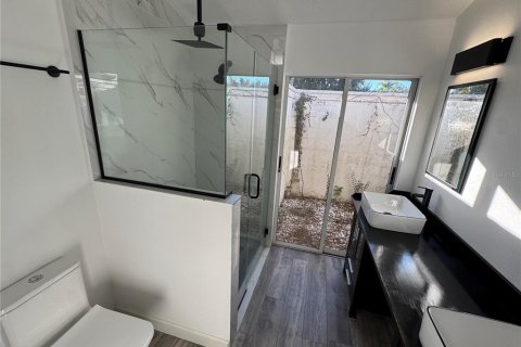 Casa en venta en Sarasota, Florida, 3 dormitorios, 138.89 m2 № 2152107 - foto 10
