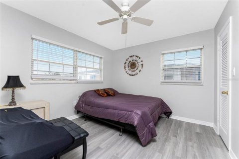 Copropriété à vendre à Port Charlotte, Floride: 2 chambres, 85.38 m2 № 2389227 - photo 30
