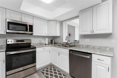 Copropriété à vendre à Port Charlotte, Floride: 2 chambres, 85.38 m2 № 2389227 - photo 7