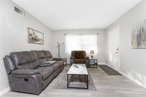 Copropriété à vendre à Port Charlotte, Floride: 2 chambres, 85.38 m2 № 2389227 - photo 20
