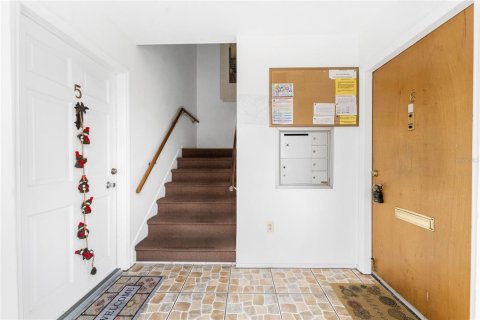 Copropriété à vendre à Port Charlotte, Floride: 2 chambres, 85.38 m2 № 2389227 - photo 2