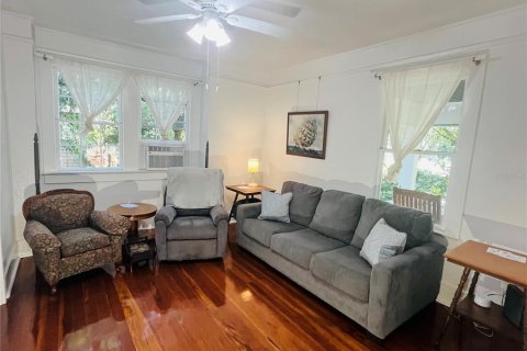 Villa ou maison à vendre à Gainesville, Floride: 5 chambres, 285.02 m2 № 2352356 - photo 16