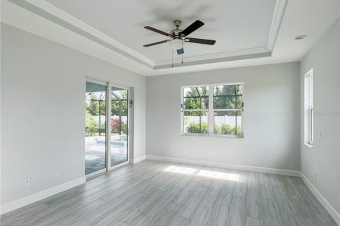 Villa ou maison à vendre à Sarasota, Floride: 3 chambres, 187.11 m2 № 1717234 - photo 15