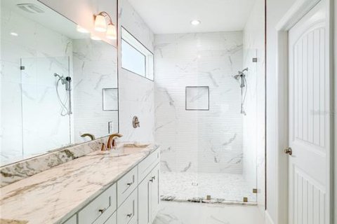 Villa ou maison à vendre à Sarasota, Floride: 3 chambres, 187.11 m2 № 1717234 - photo 17