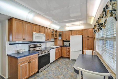Купить кондоминиум в Помпано-Бич, Флорида 3 комнаты, 150.5м2, № 2085248 - фото 4