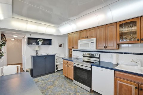 Купить кондоминиум в Помпано-Бич, Флорида 3 комнаты, 150.5м2, № 2085248 - фото 6