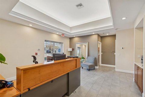 Propiedad comercial en venta en Saint Petersburg, Florida, 305.28 m2 № 2195514 - foto 11