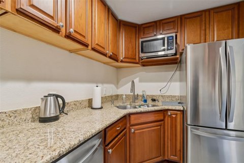 Propiedad comercial en venta en Saint Petersburg, Florida, 305.28 m2 № 2195514 - foto 20