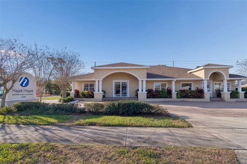 Propiedad comercial en venta en Saint Petersburg, Florida, 305.28 m2 № 2195514 - foto 2