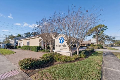 Propiedad comercial en venta en Saint Petersburg, Florida, 305.28 m2 № 2195514 - foto 3