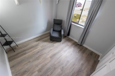 Купить виллу или дом в Майами, Флорида 3 спальни, 108.79м2, № 2007440 - фото 24