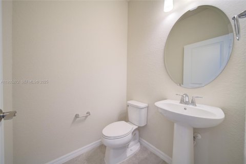 Townhouse in Hollywood, Florida 3 bedrooms, 163.51 sq.m. № 1993418 - photo 10