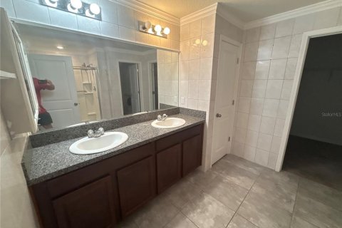 Villa ou maison à vendre à Ruskin, Floride: 4 chambres, 180.14 m2 № 2404689 - photo 15