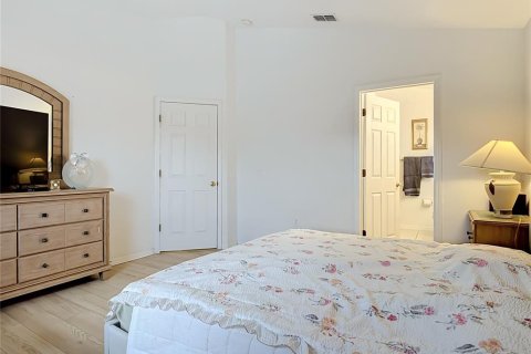Купить виллу или дом в Киссимми, Флорида 9 комнат, 159.7м2, № 2156650 - фото 16