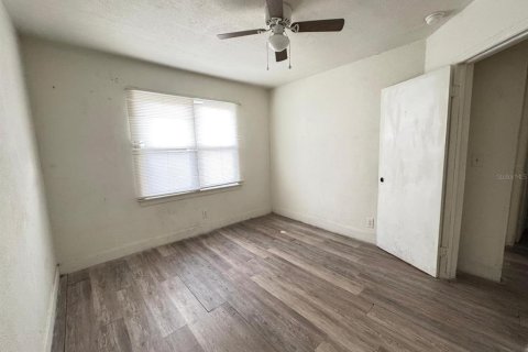 Casa en alquiler en Orlando, Florida, 4 dormitorios, 139.35 m2 № 2224448 - foto 4