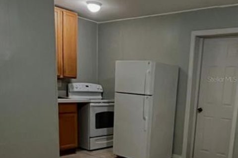 Casa en alquiler en Orlando, Florida, 4 dormitorios, 139.35 m2 № 2224448 - foto 25