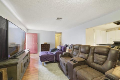 Dúplex en venta en Orlando, Florida, 3 dormitorios, 118.45 m2 № 2101523 - foto 2