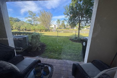 Townhouse in West Palm Beach, Florida 3 bedrooms, 146.6 sq.m. № 2008833 - photo 6