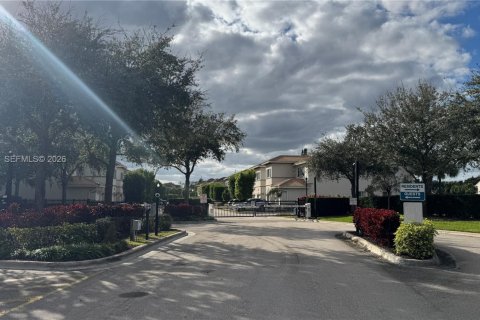 Townhouse in West Palm Beach, Florida 3 bedrooms, 146.6 sq.m. № 2008833 - photo 3